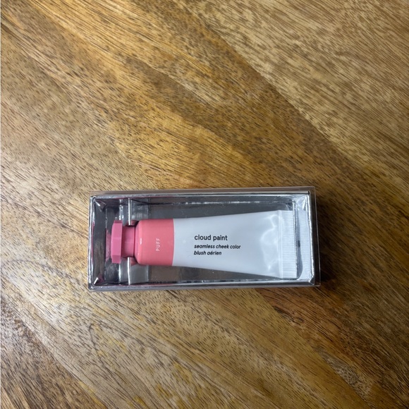 Glossier Cloud Paint in Puff - Picture 2 of 2